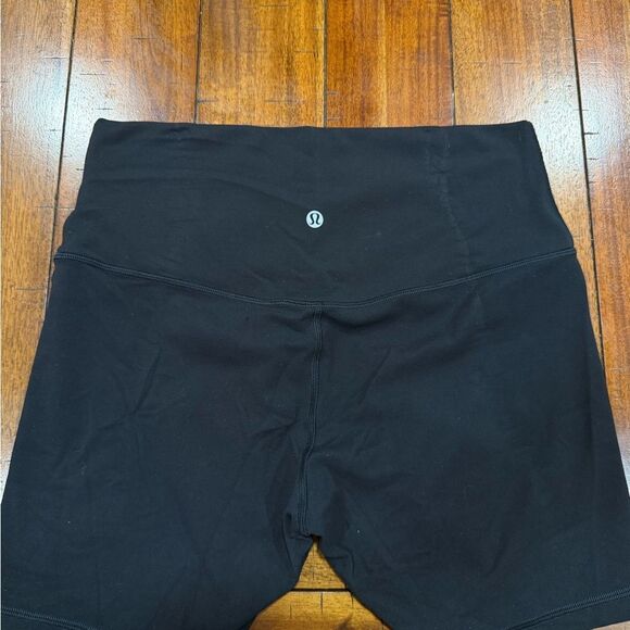 Lululemon Align High Rise Short 6” - Picture 2 of 4